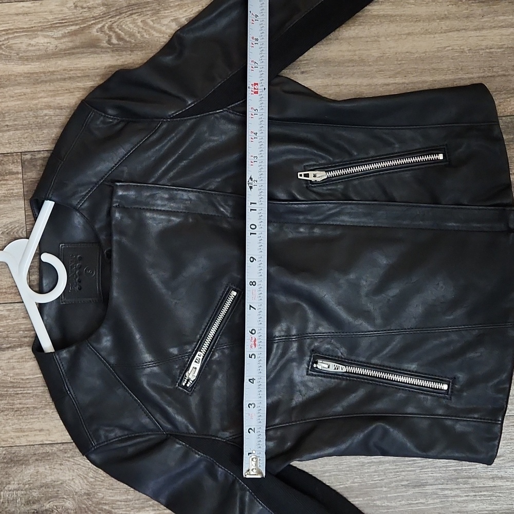 Blank NYC Vegan Leather Black Moto Jacket Size Small - Picture 5 of 8